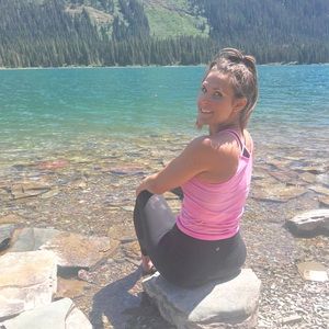 Meet your Posher, Nicole